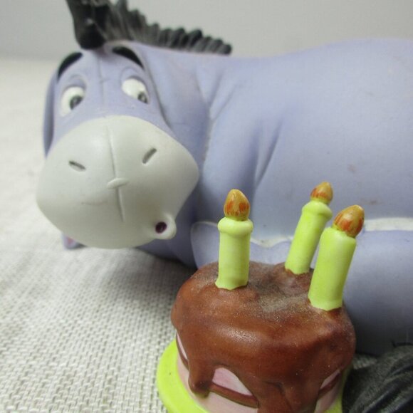 Eeyore Figurine Disney Pooh & Friends Birthday They Come They Go They Come Again - Picture 5 of 5
